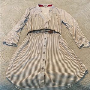 4/$20 Passport Dress Size Small